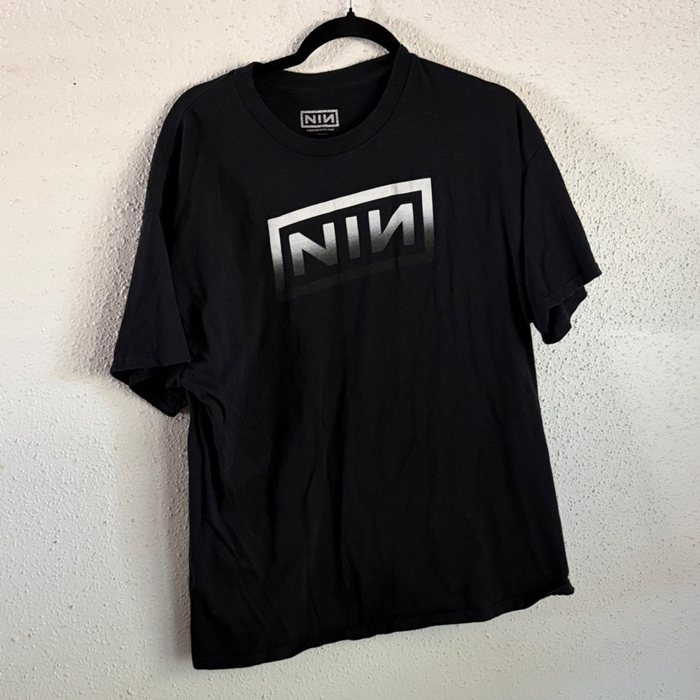 Black Record Store Exclusive NIN Nine Inch Nails XL T-Shirt